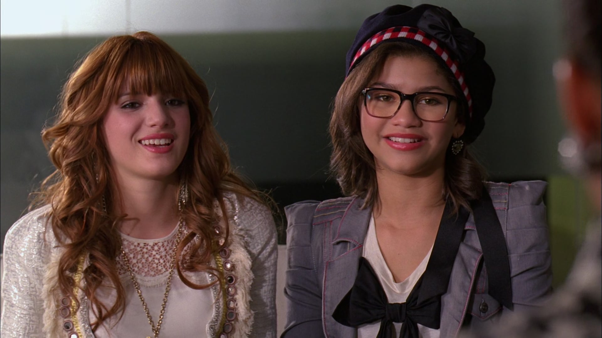 Frenemies_2012_1080p_BTD_004982.jpg