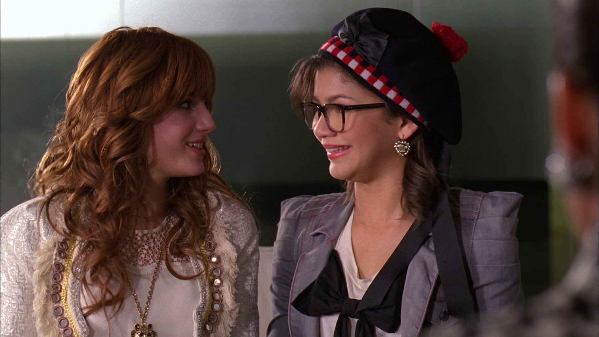 Frenemies_2012_1080p_BTD_005009.jpg