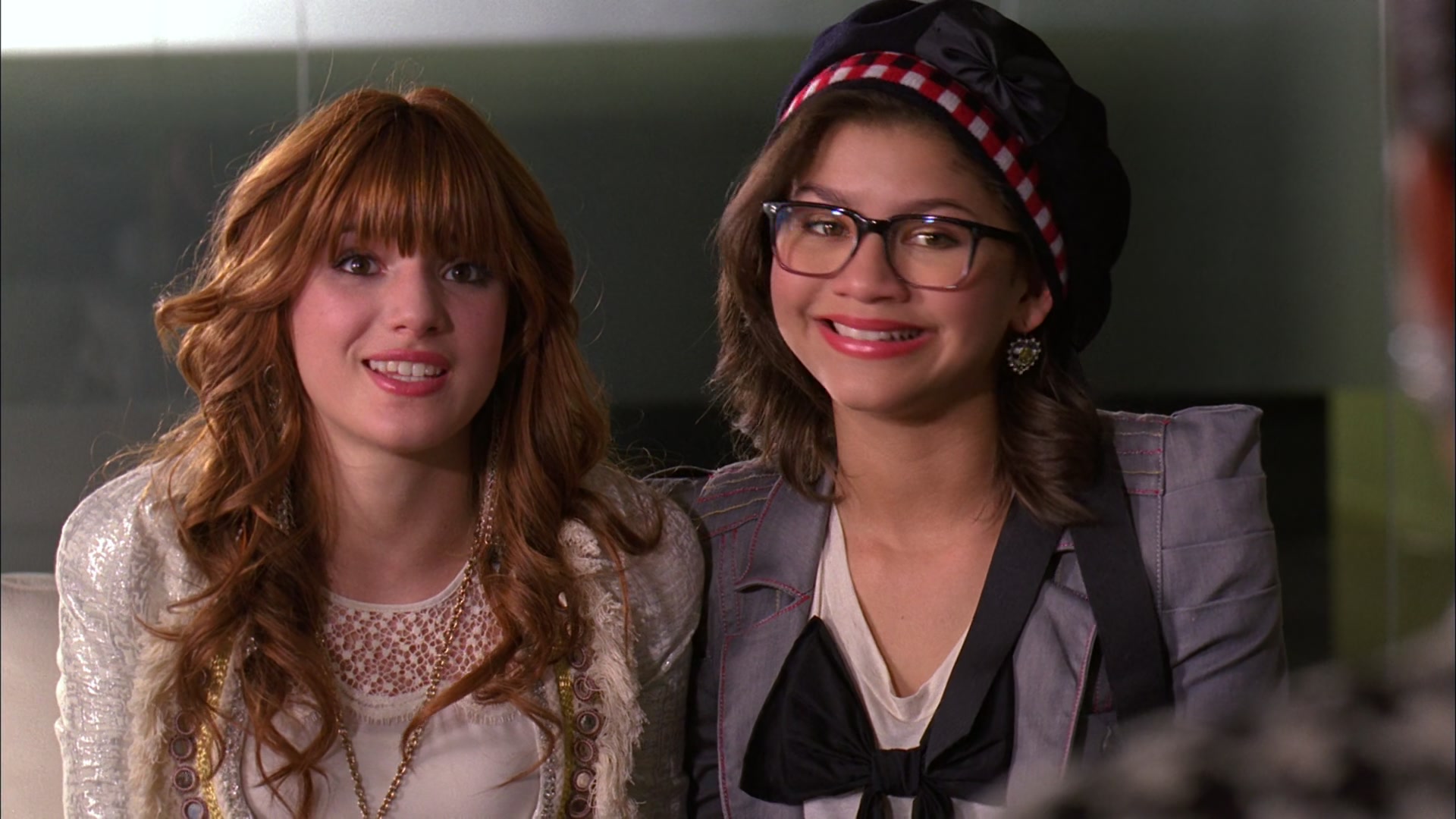Frenemies_2012_1080p_BTD_005093.jpg
