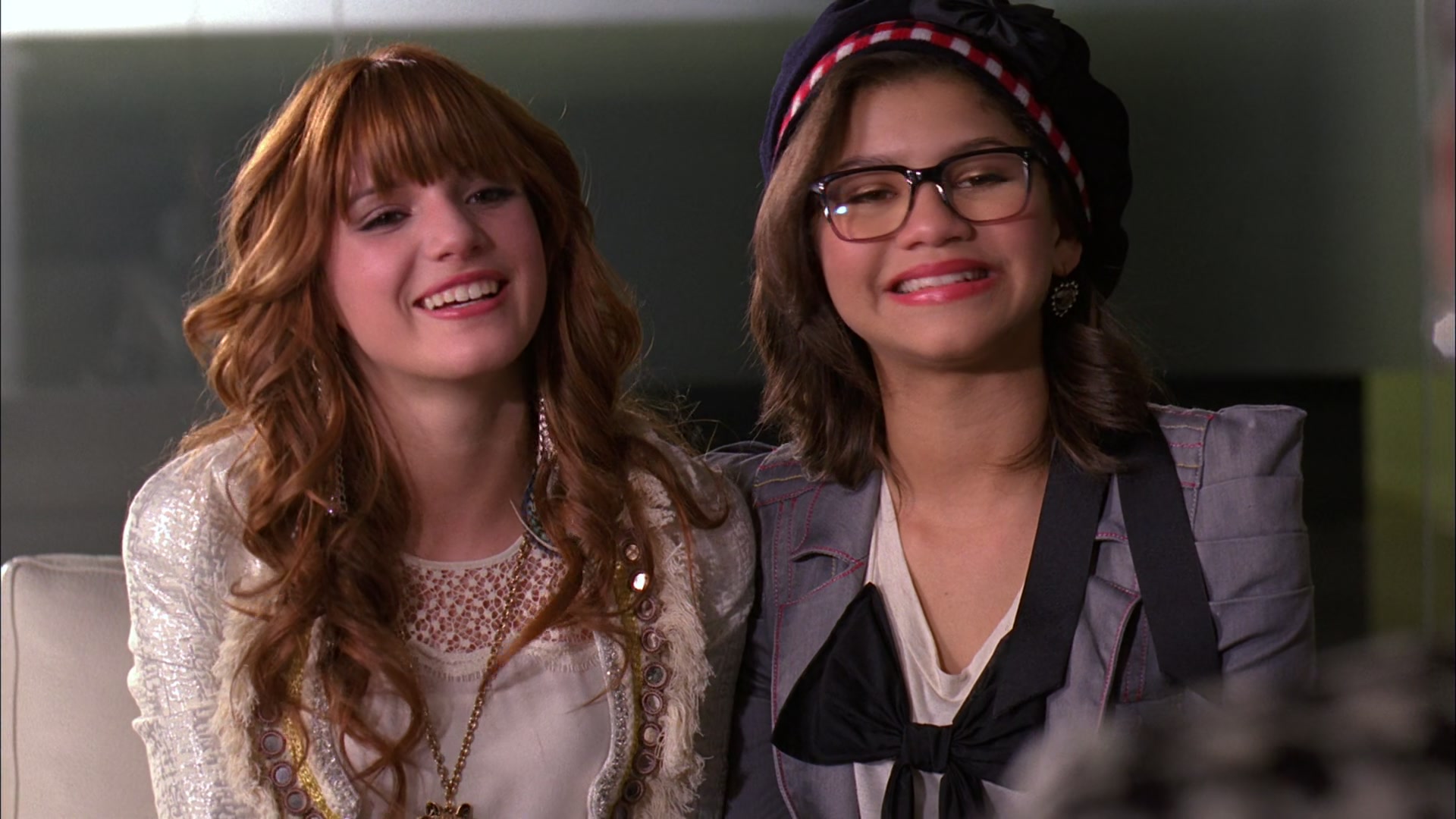 Frenemies_2012_1080p_BTD_005164.jpg