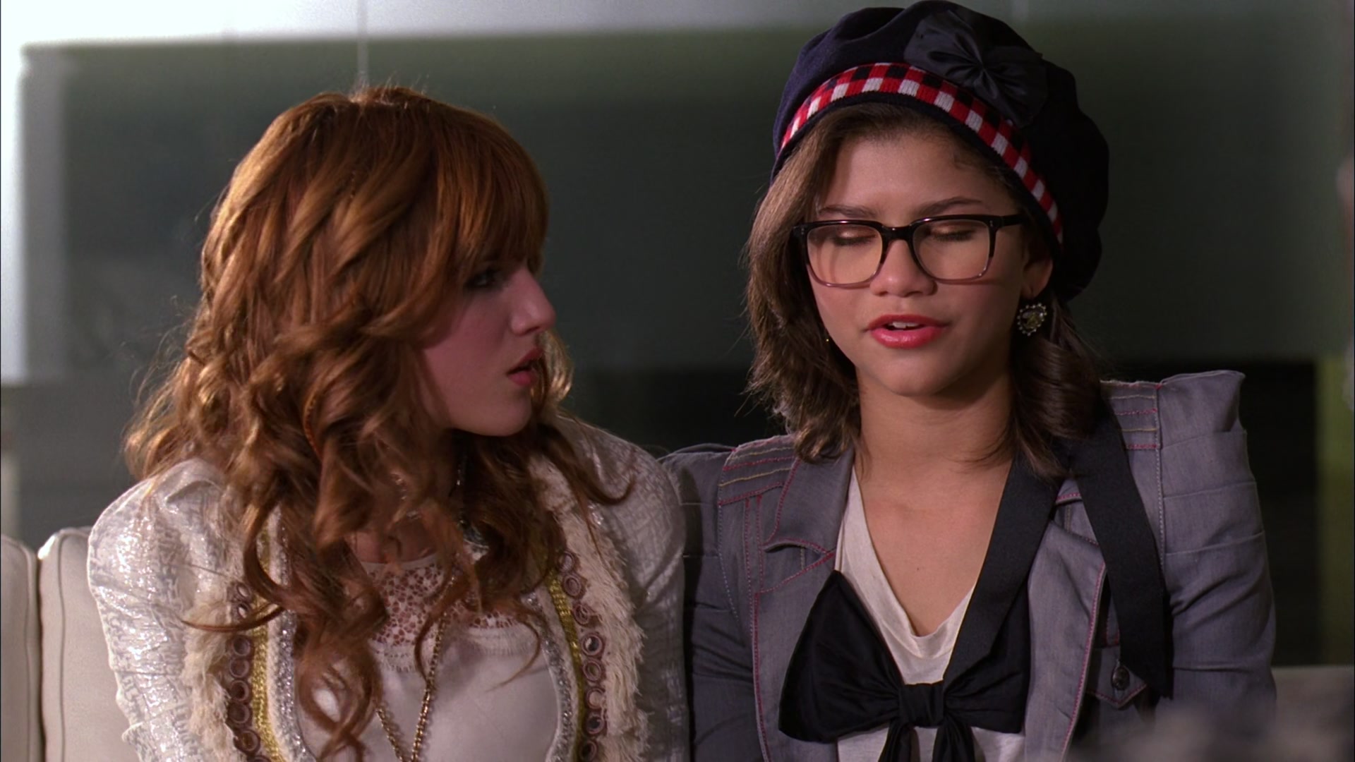 Frenemies_2012_1080p_BTD_005226.jpg