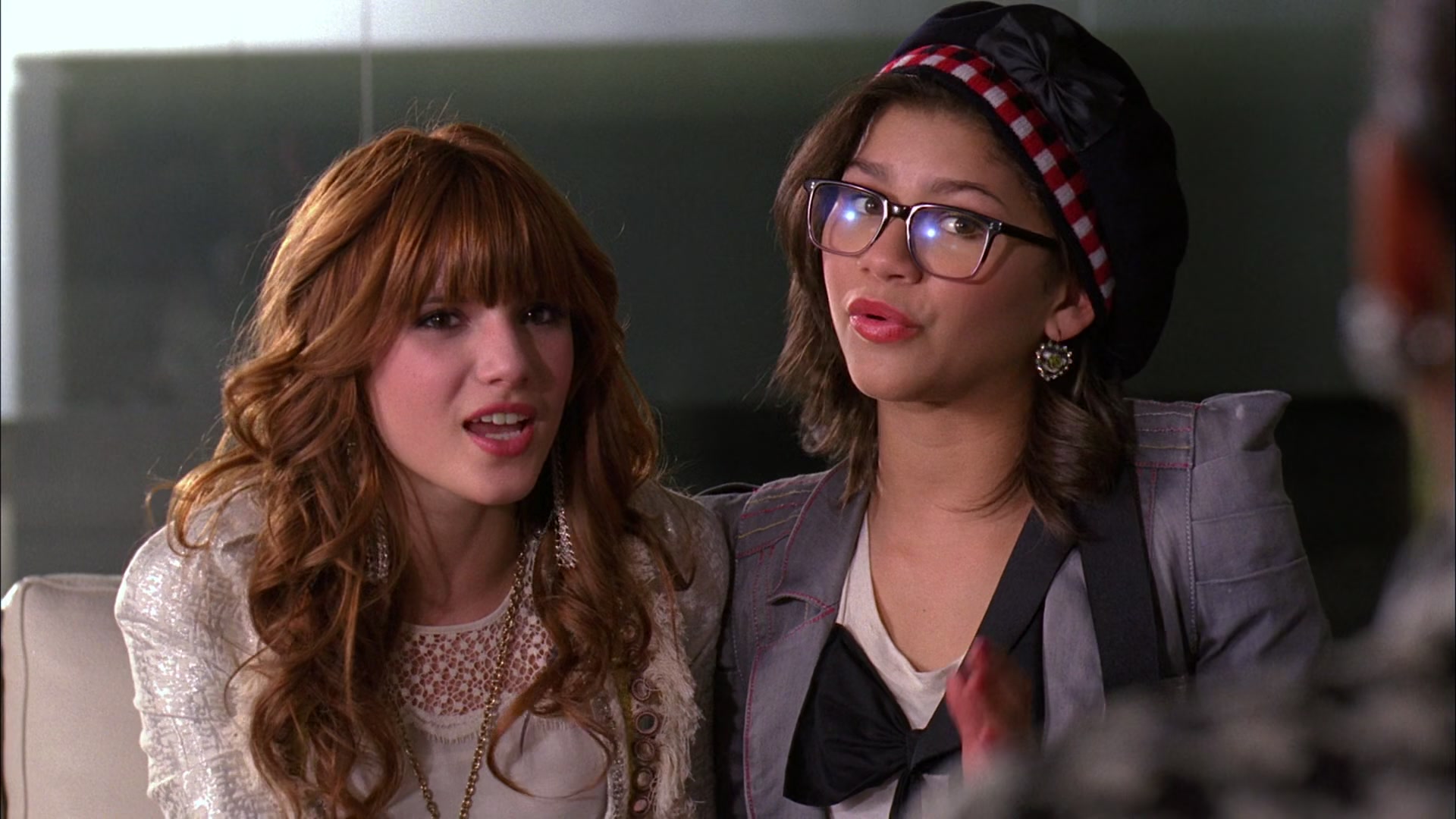 Frenemies_2012_1080p_BTD_005338.jpg