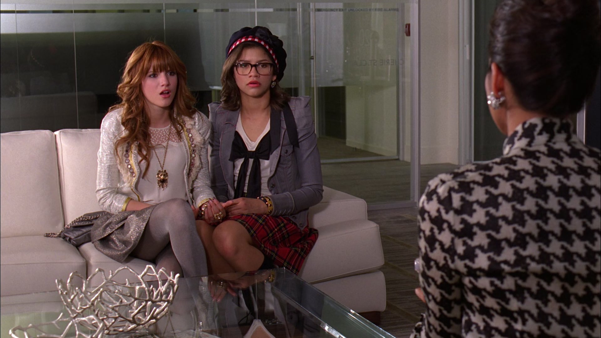 Frenemies_2012_1080p_BTD_005362.jpg