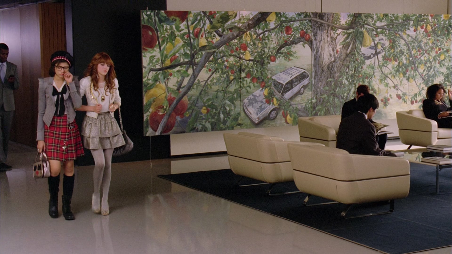 Frenemies_2012_1080p_BTD_005386.jpg