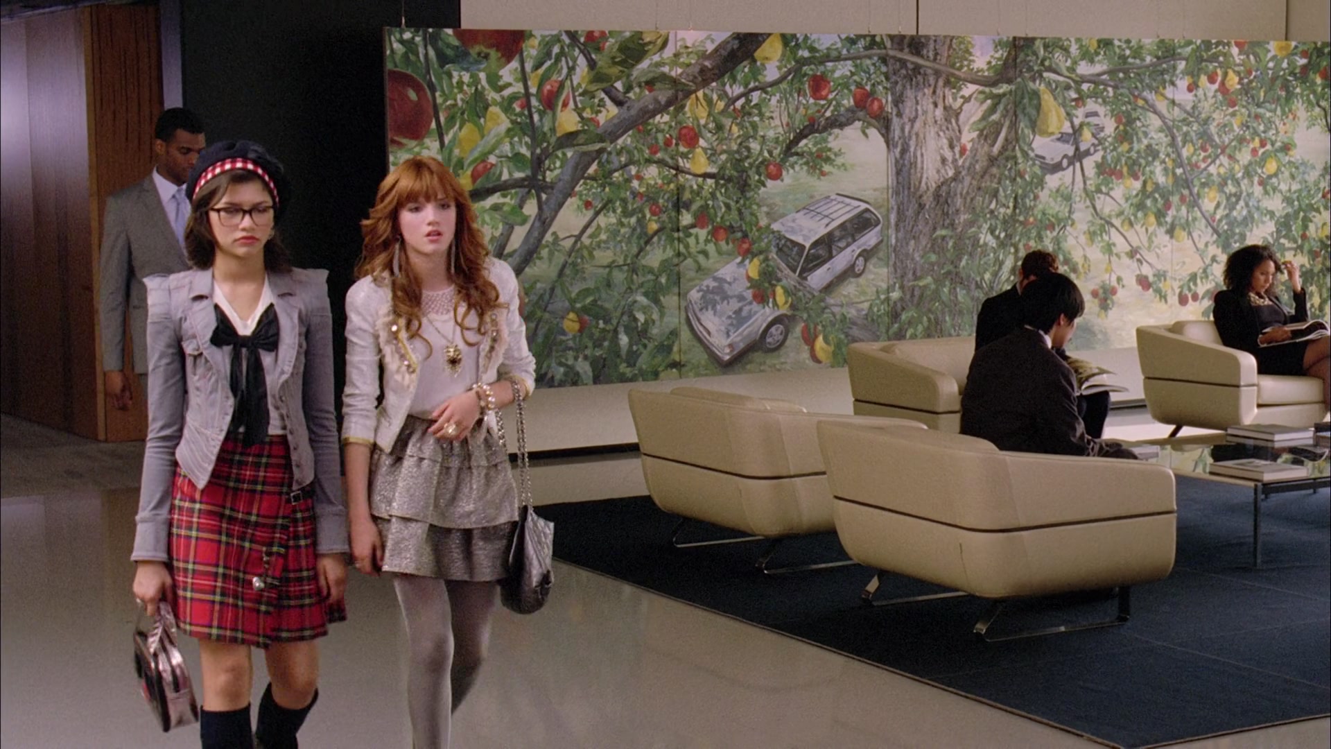 Frenemies_2012_1080p_BTD_005393.jpg