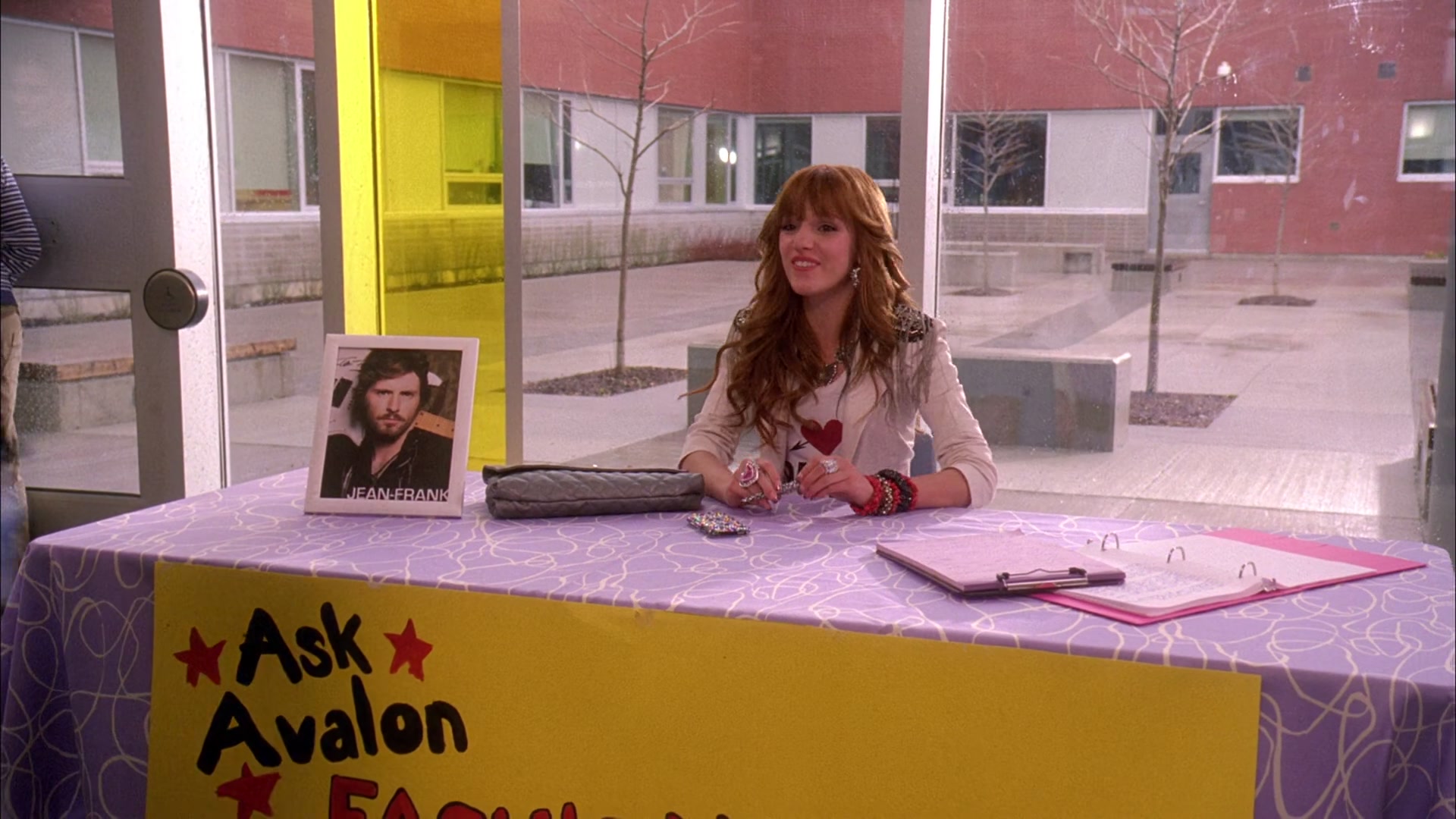 Frenemies_2012_1080p_BTD_005817.jpg Frenemies_2012_1080p_BTD_005817.jpg