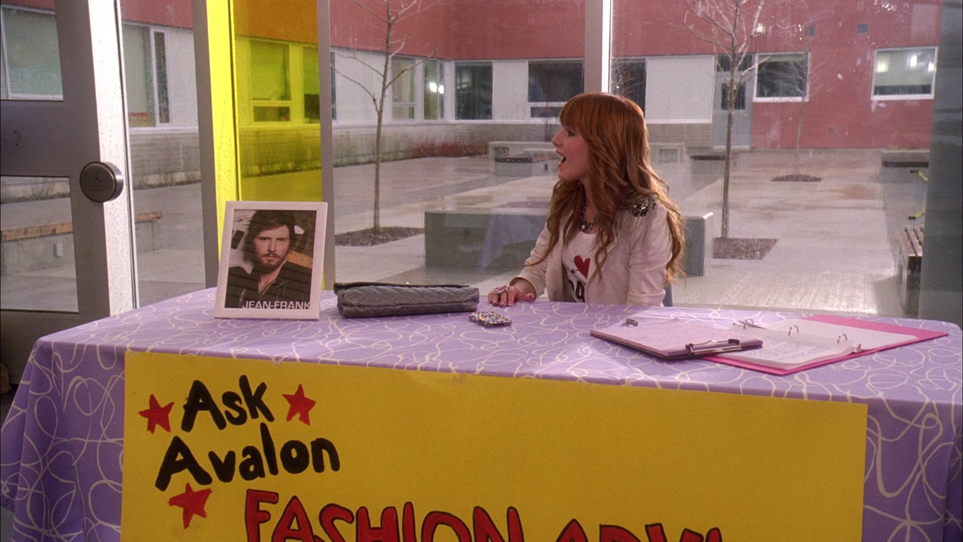 Frenemies_2012_1080p_BTD_005831.jpg Frenemies_2012_1080p_BTD_005831.jpg