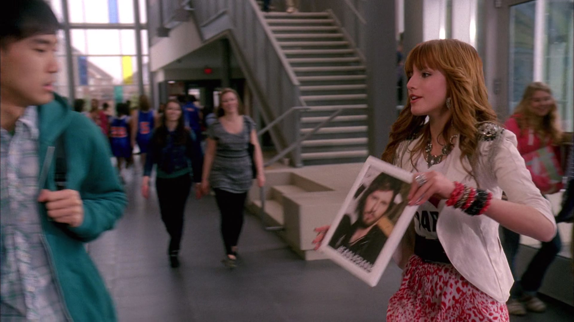 Frenemies_2012_1080p_BTD_005845.jpg Frenemies_2012_1080p_BTD_005845.jpg