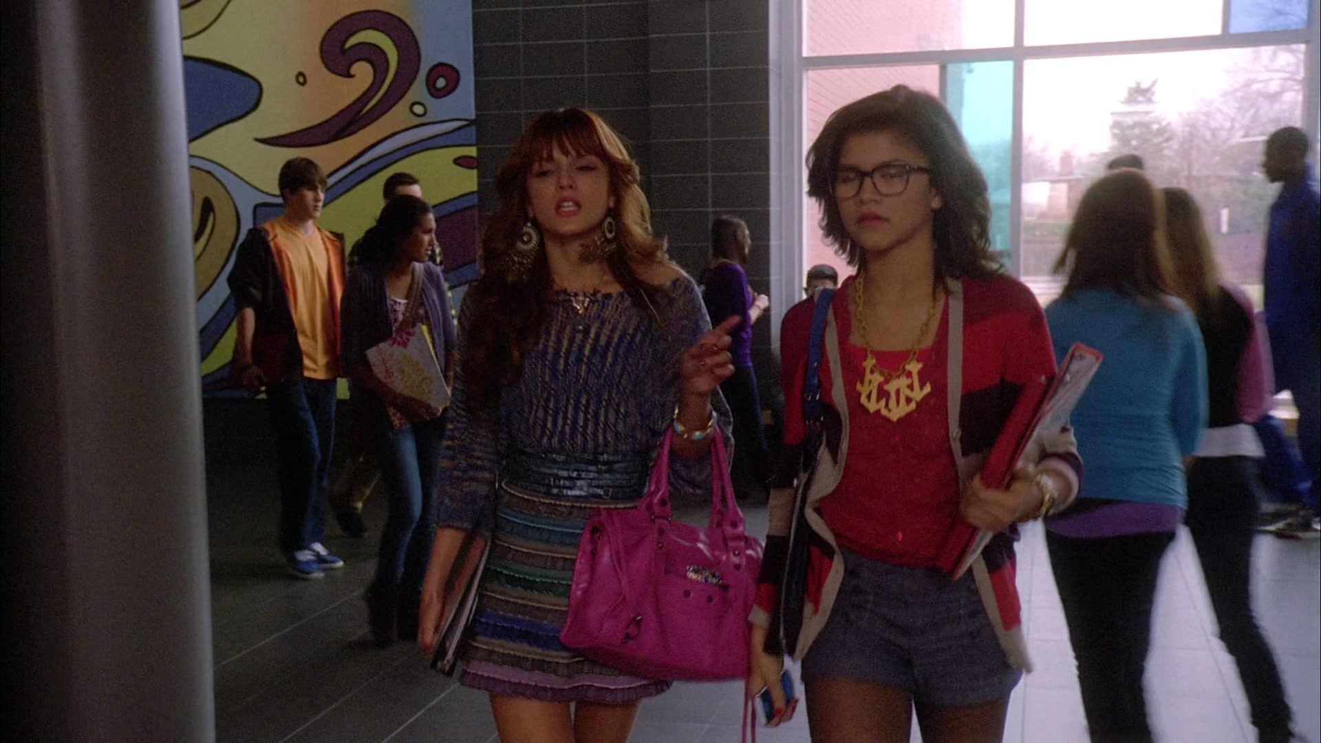 Frenemies_2012_1080p_BTD_006151.jpg
