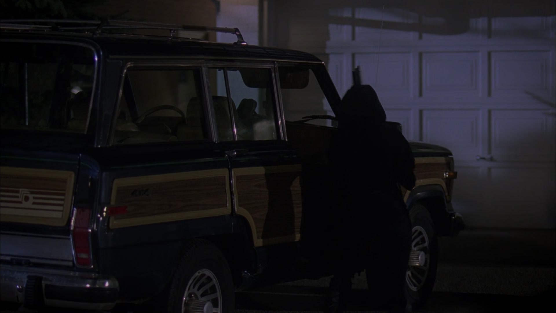 Frenemies_2012_1080p_BTD_006586.jpg