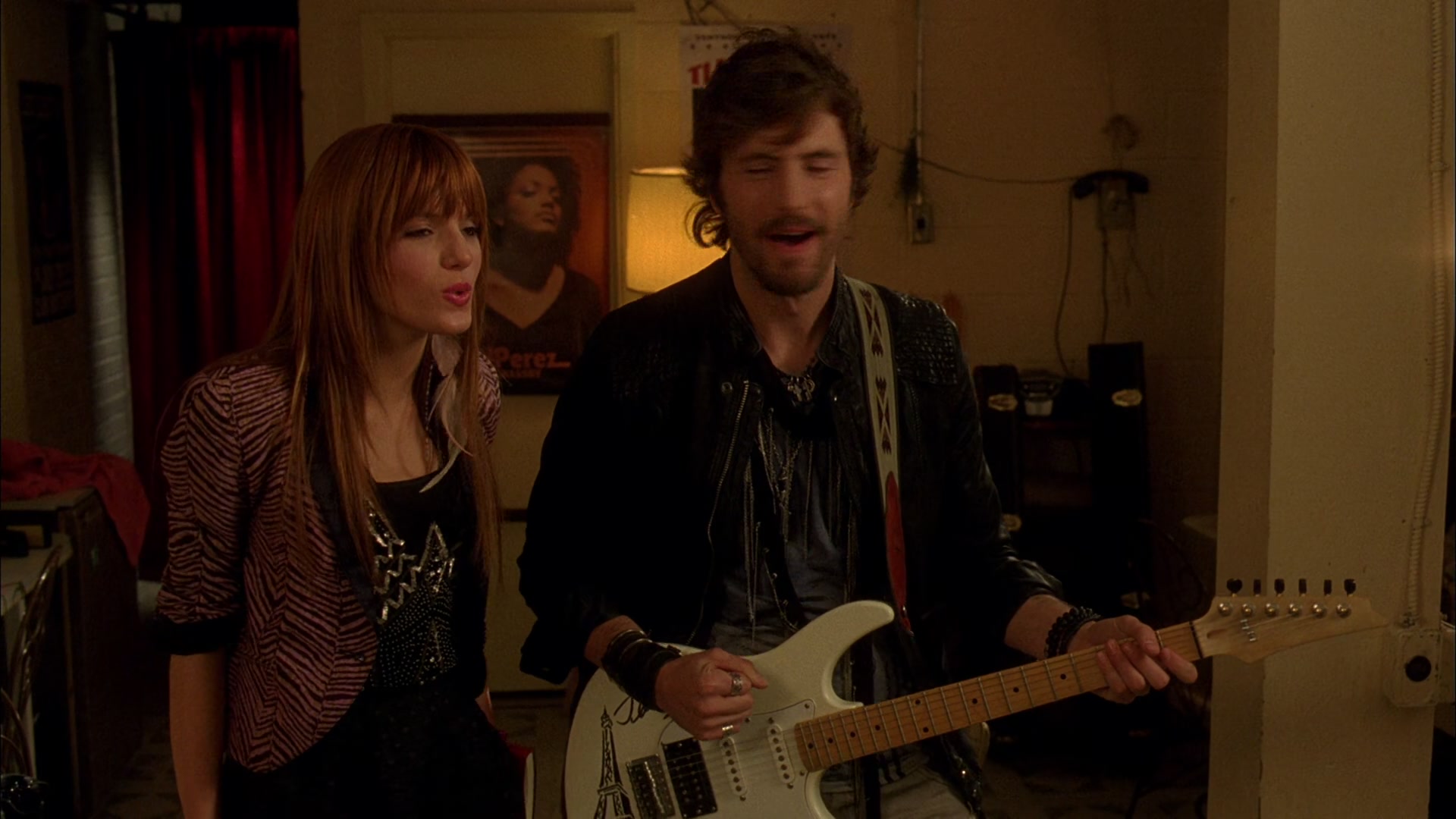 Frenemies_2012_1080p_BTD_007102.jpg