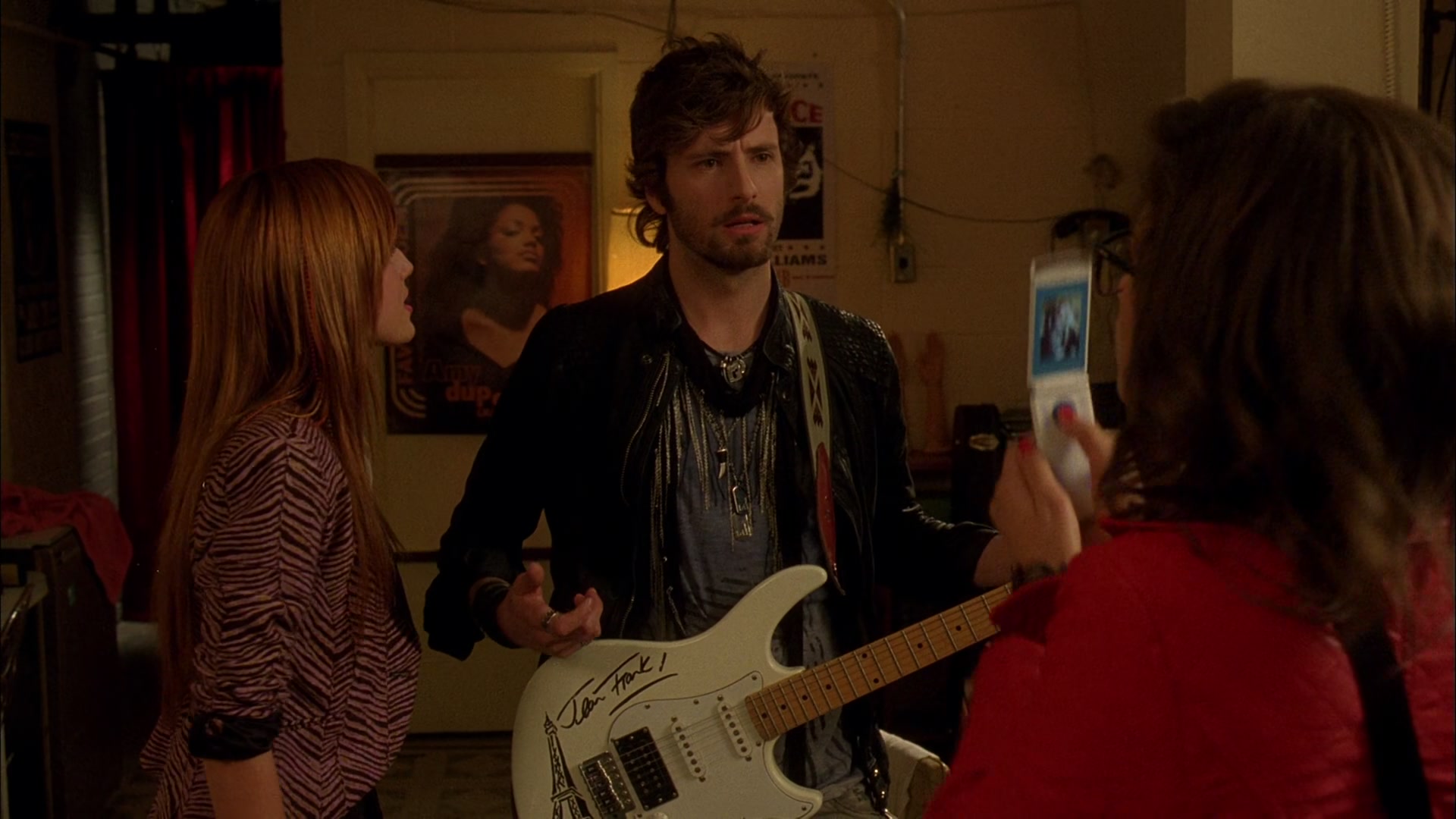 Frenemies_2012_1080p_BTD_007114.jpg Frenemies_2012_1080p_BTD_007114.jpg