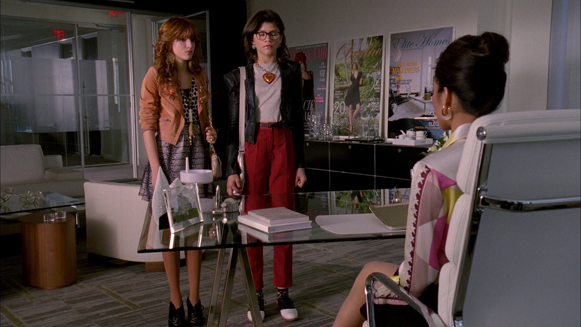 Frenemies_2012_1080p_BTD_007453.jpg Frenemies_2012_1080p_BTD_007453.jpg