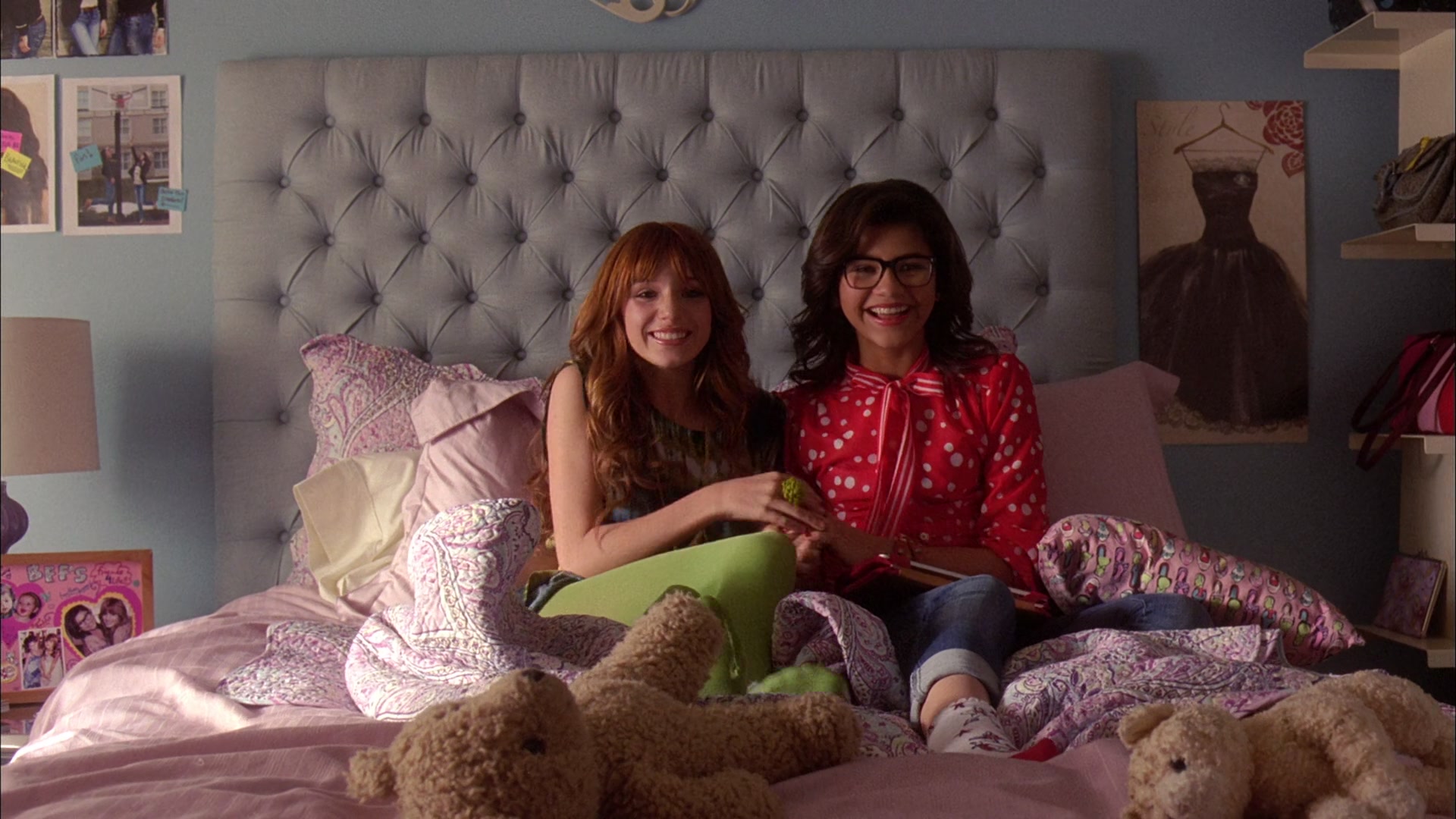 Frenemies_2012_1080p_BTD_007932.jpg