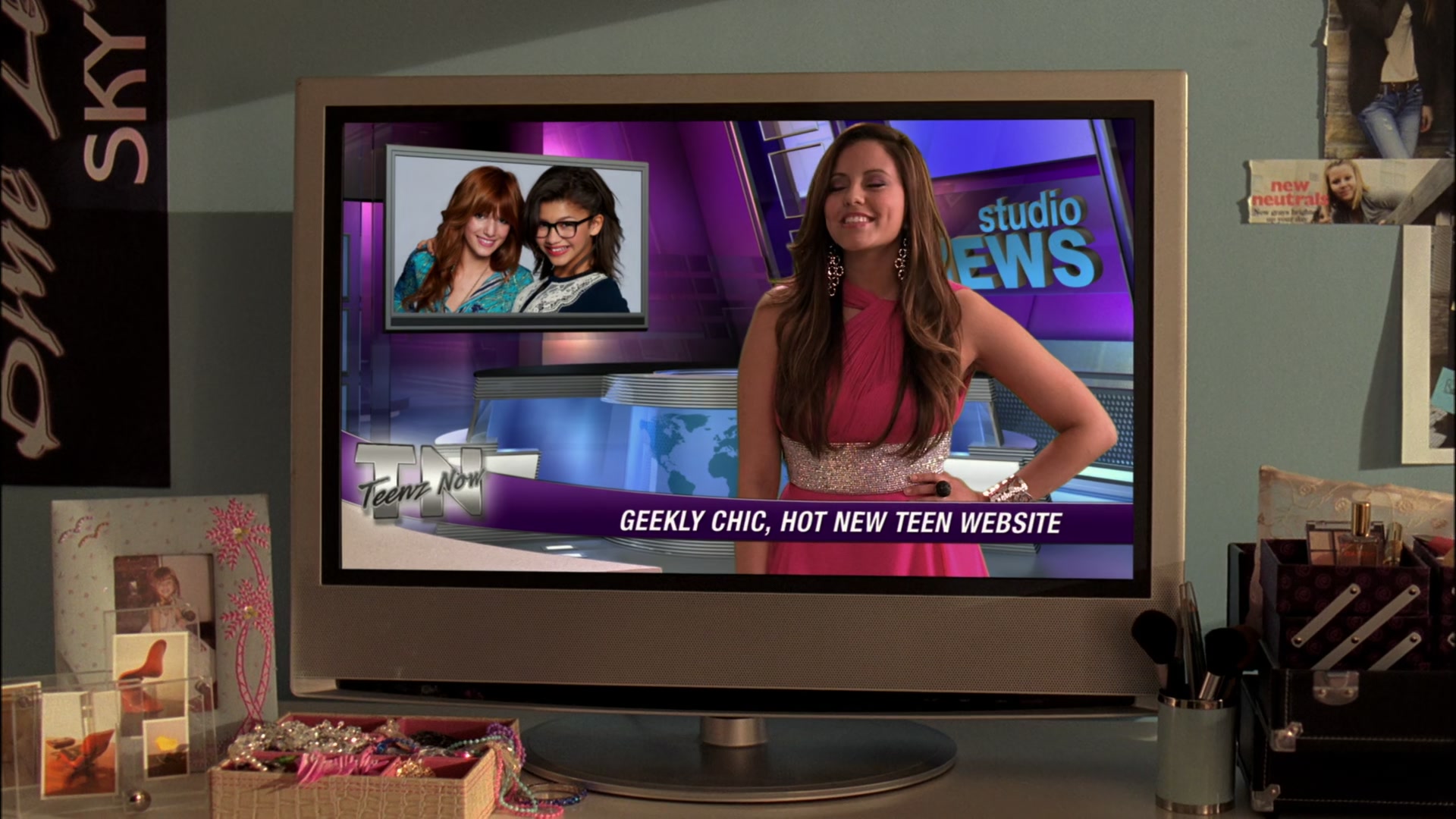 Frenemies_2012_1080p_BTD_007939.jpg