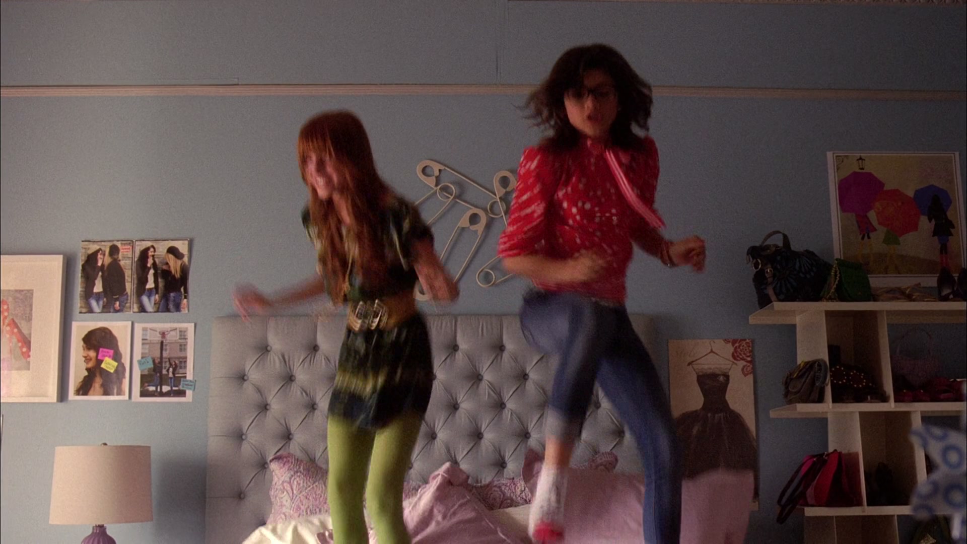 Frenemies_2012_1080p_BTD_008000.jpg Frenemies_2012_1080p_BTD_008000.jpg