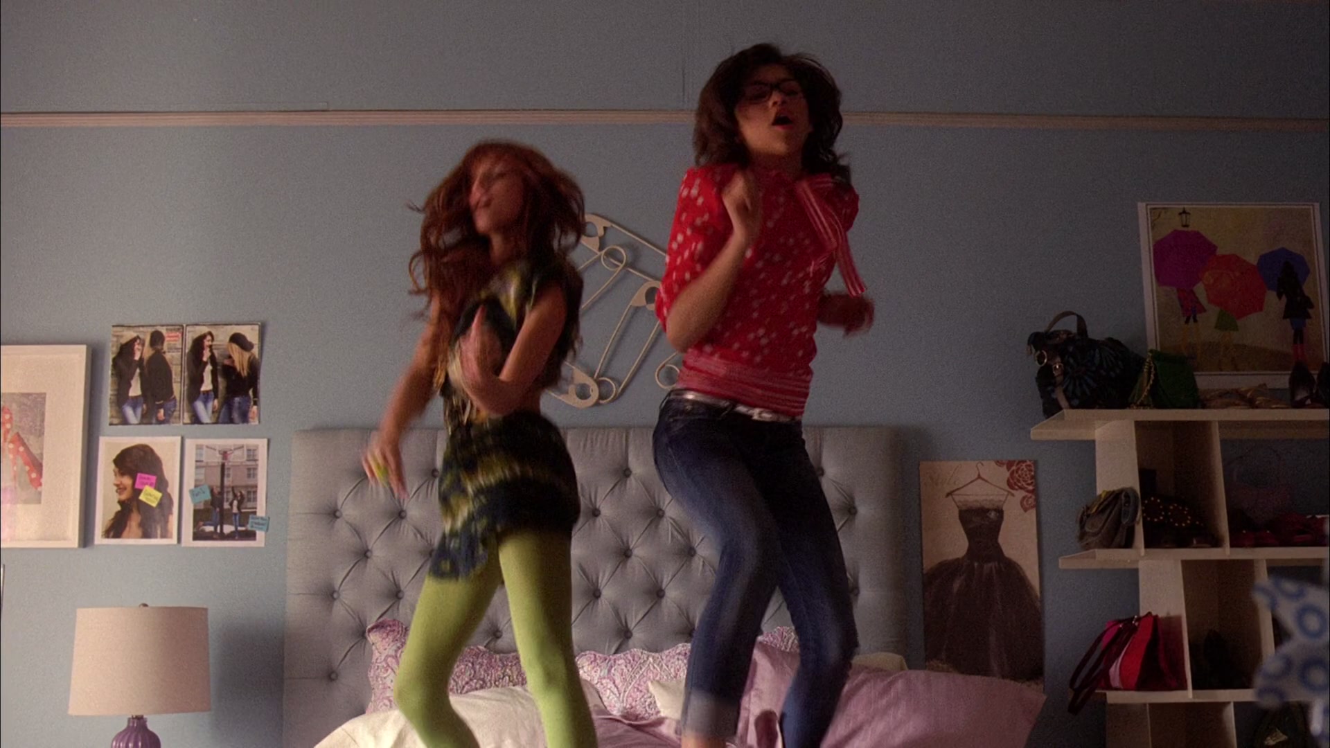 Frenemies_2012_1080p_BTD_008005.jpg