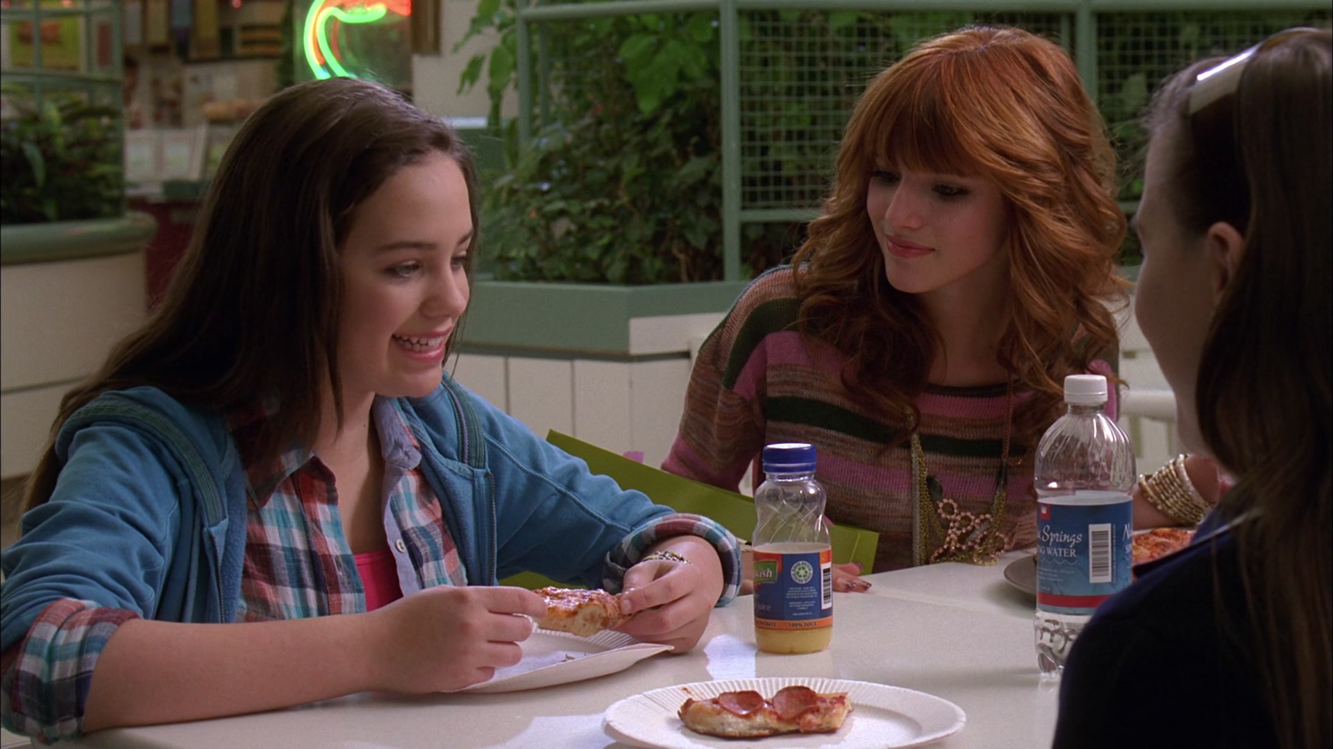 Frenemies_2012_1080p_BTD_009102.jpg