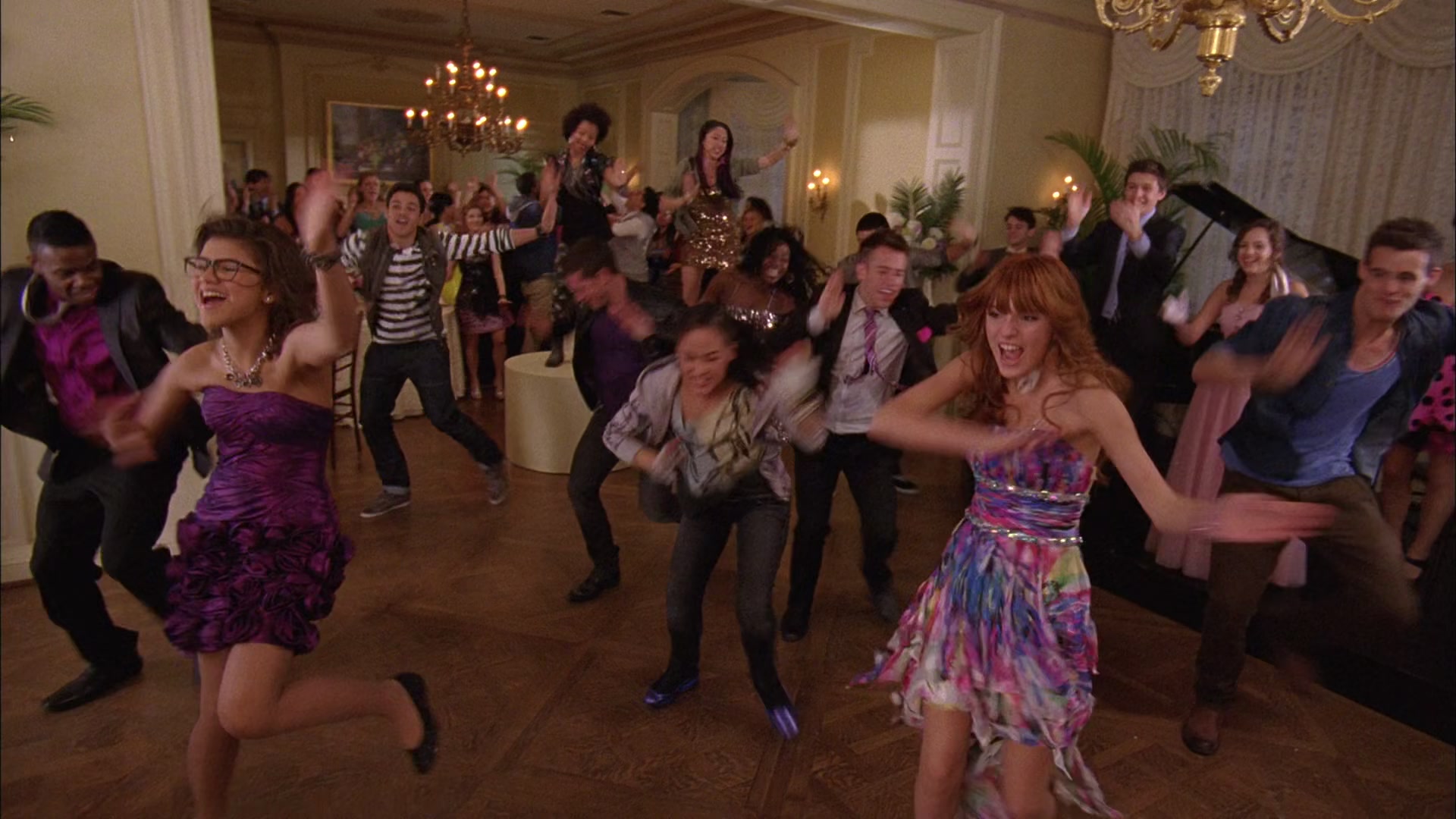 Frenemies_2012_1080p_BTD_011583.jpg