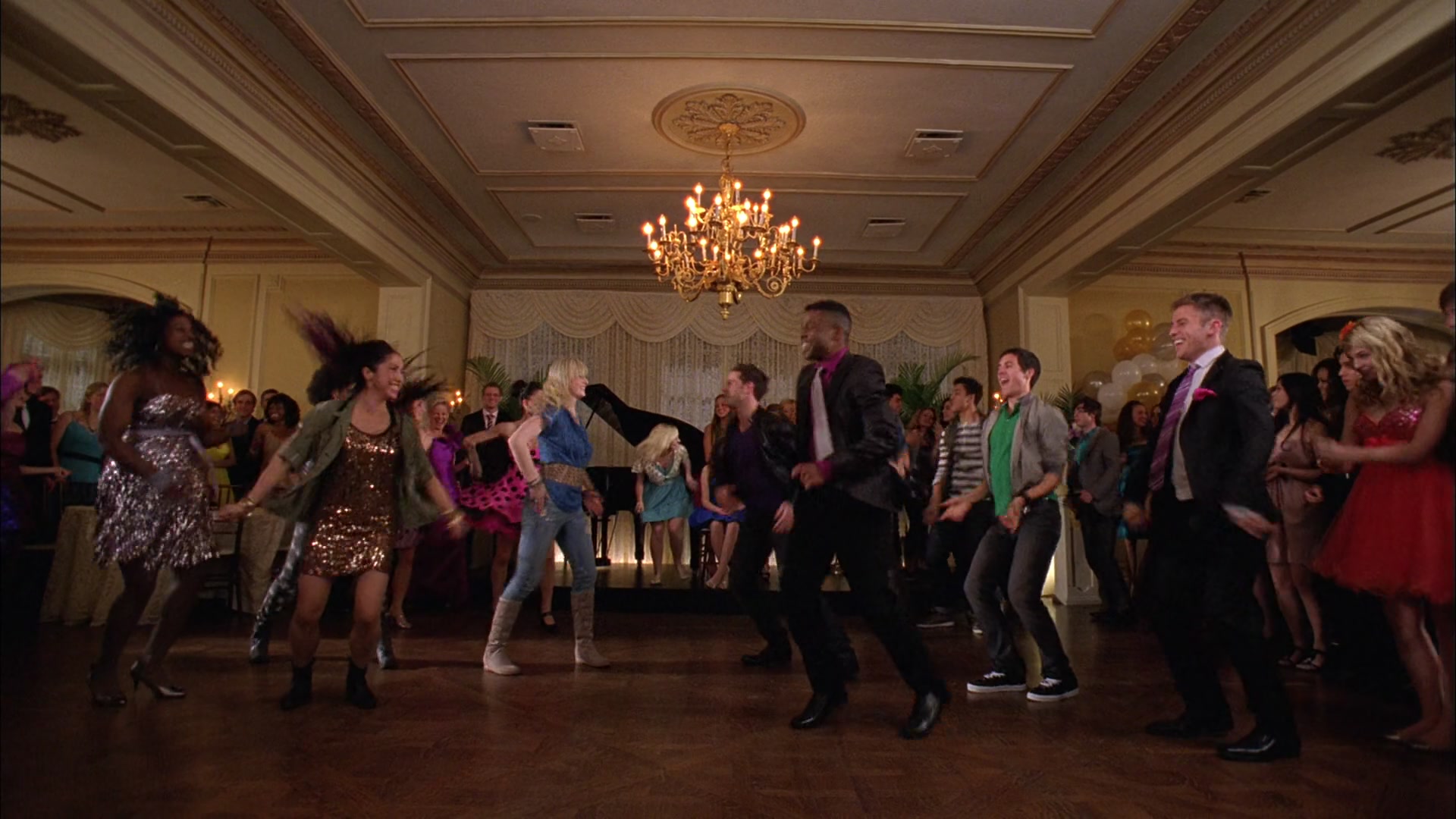 Frenemies_2012_1080p_BTD_011775.jpg Frenemies_2012_1080p_BTD_011775.jpg