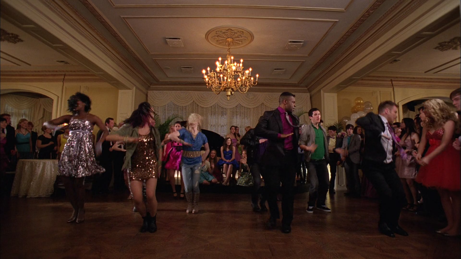 Frenemies_2012_1080p_BTD_011782.jpg