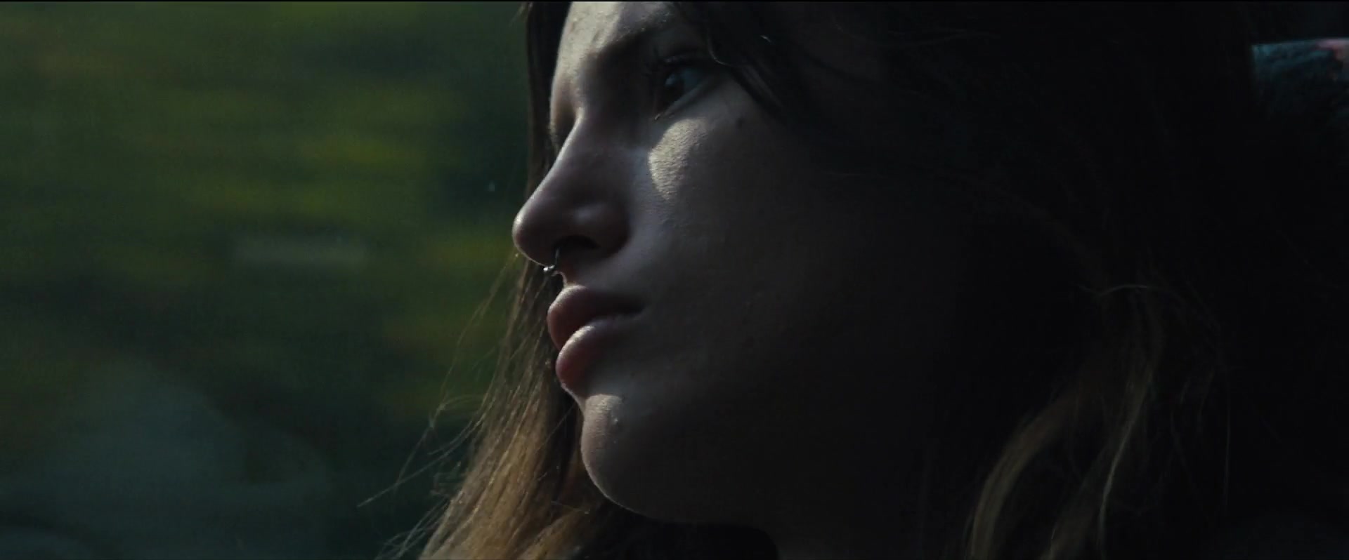 Girl_2020_1080p_BTD_000228.jpg