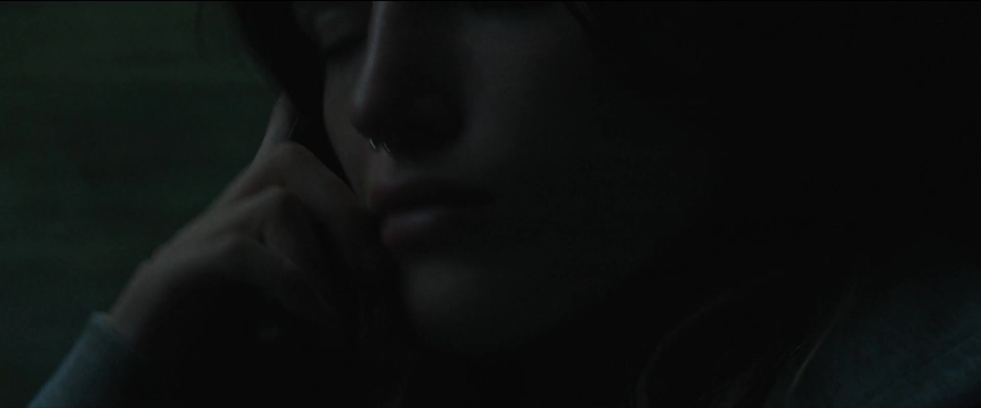 Girl_2020_1080p_BTD_000509.jpg