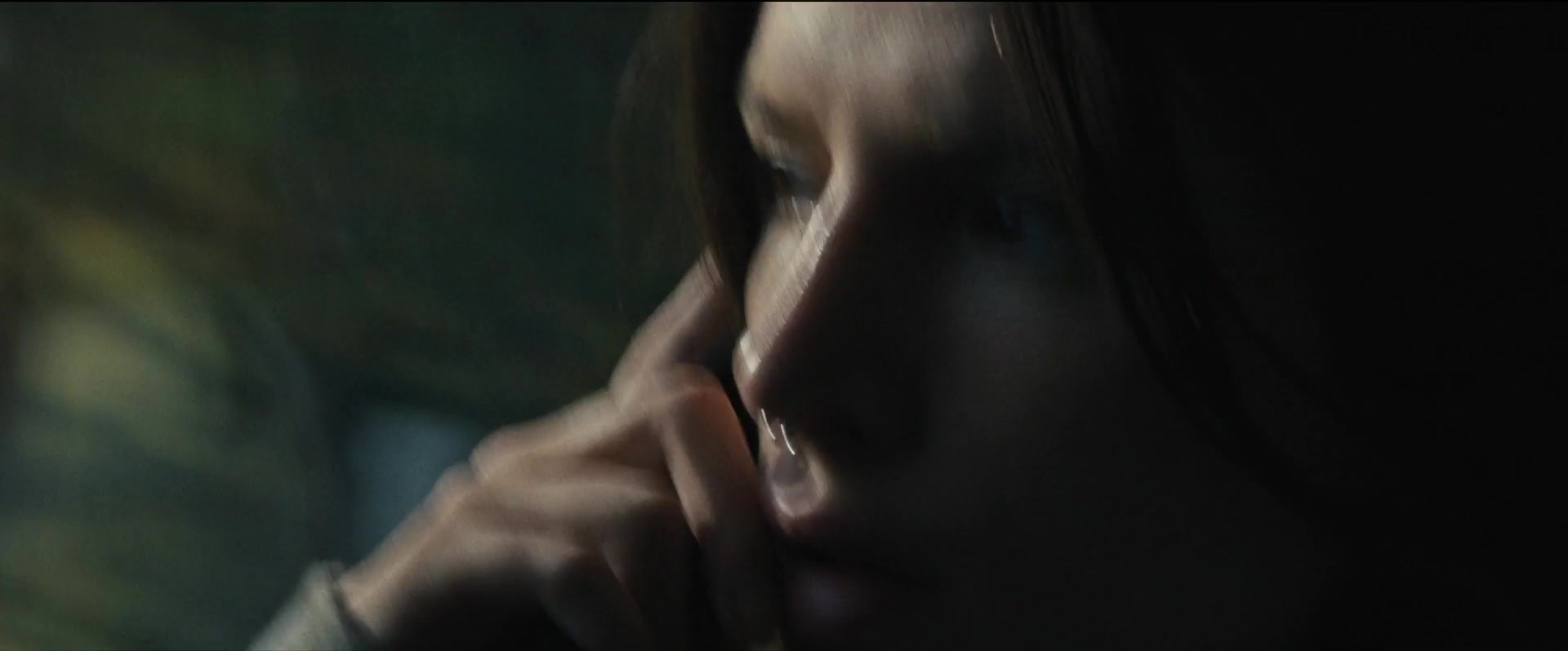 Girl_2020_1080p_BTD_000527.jpg