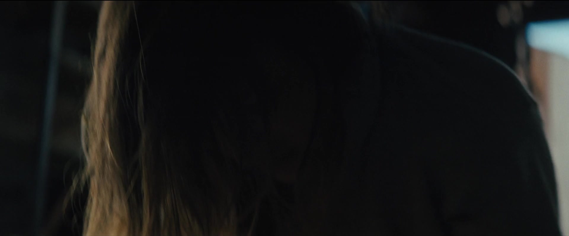 Girl_2020_1080p_BTD_002038.jpg