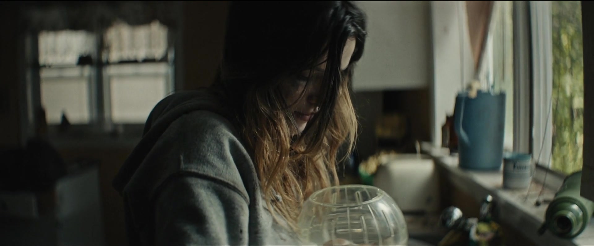 Girl_2020_1080p_BTD_002422.jpg