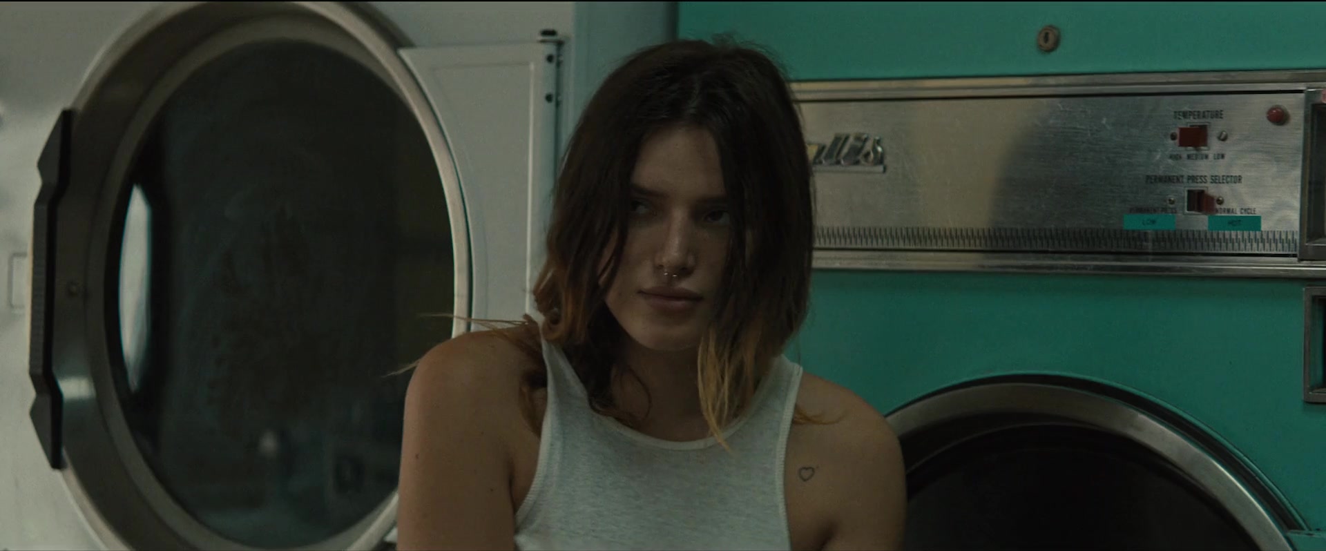 Girl_2020_1080p_BTD_004319.jpg