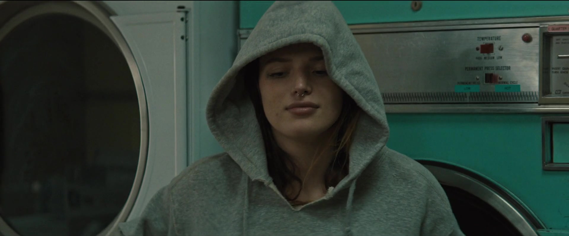 Girl_2020_1080p_BTD_004347.jpg