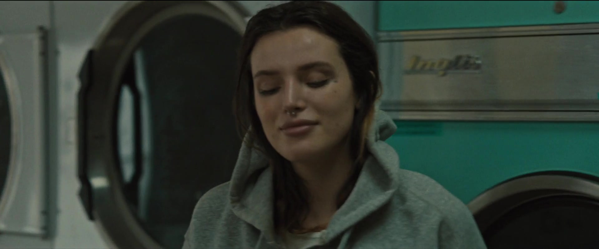 Girl_2020_1080p_BTD_004356.jpg