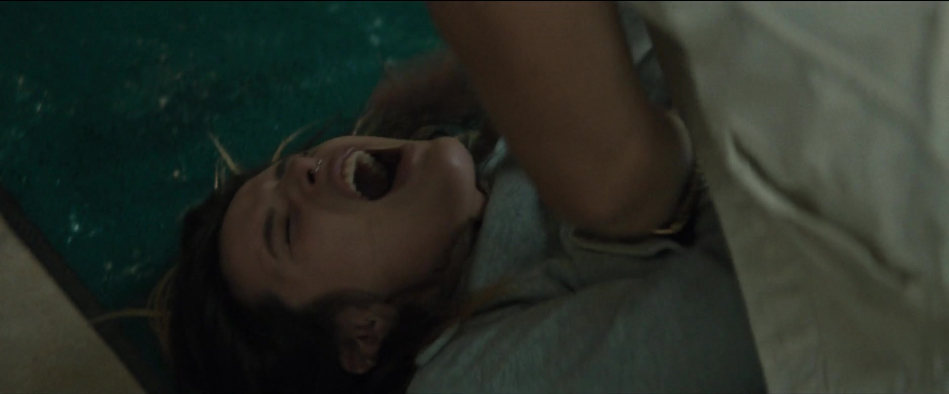 Girl_2020_1080p_BTD_004538.jpg