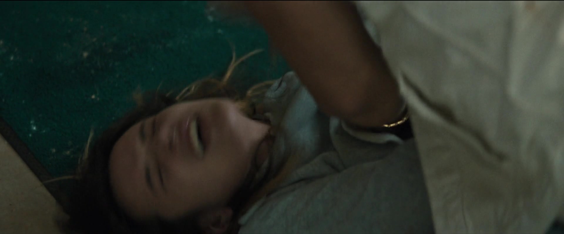 Girl_2020_1080p_BTD_004539.jpg