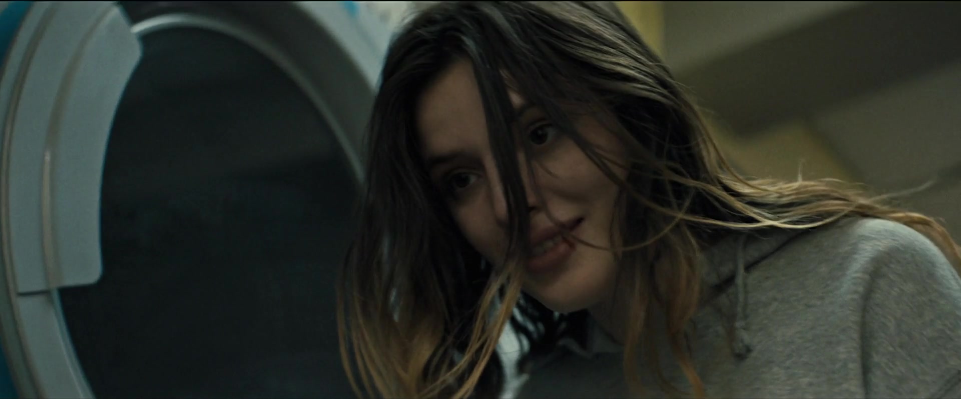 Girl_2020_1080p_BTD_004605.jpg