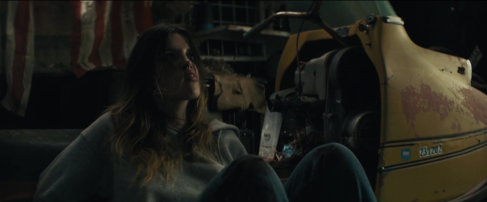 Girl_2020_1080p_BTD_005227.jpg