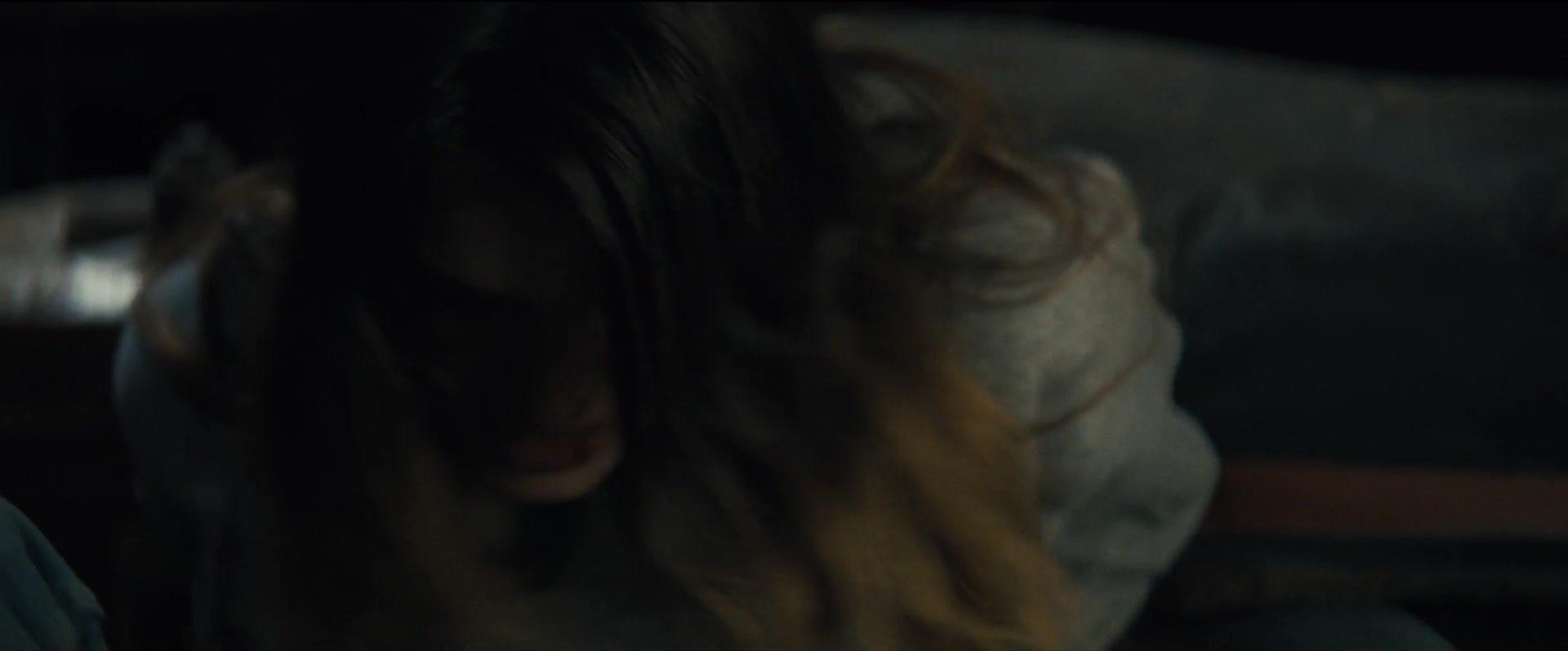 Girl_2020_1080p_BTD_005981.jpg