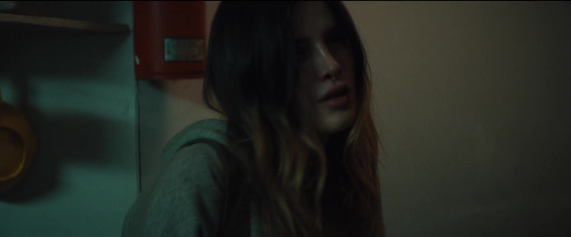 Girl_2020_1080p_BTD_006802.jpg