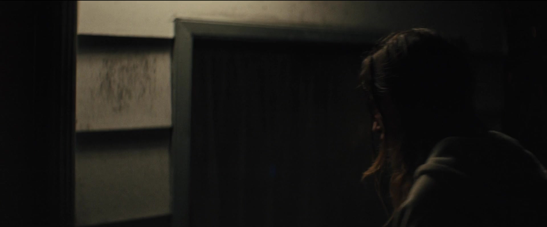 Girl_2020_1080p_BTD_006936.jpg