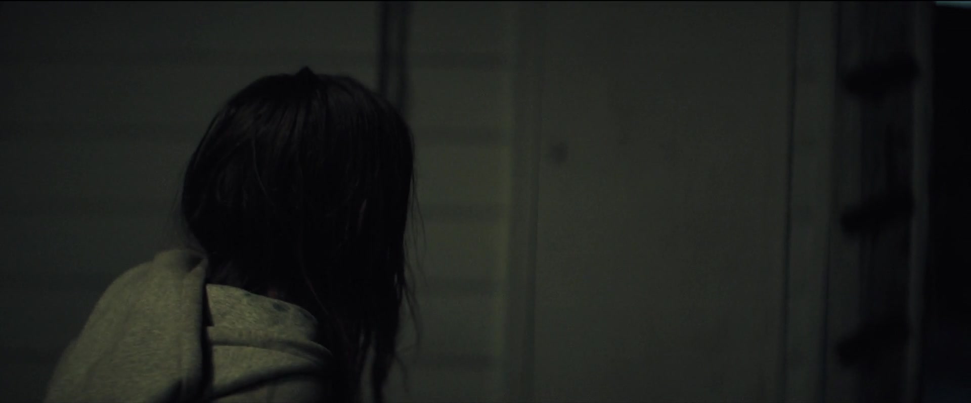 Girl_2020_1080p_BTD_007899.jpg