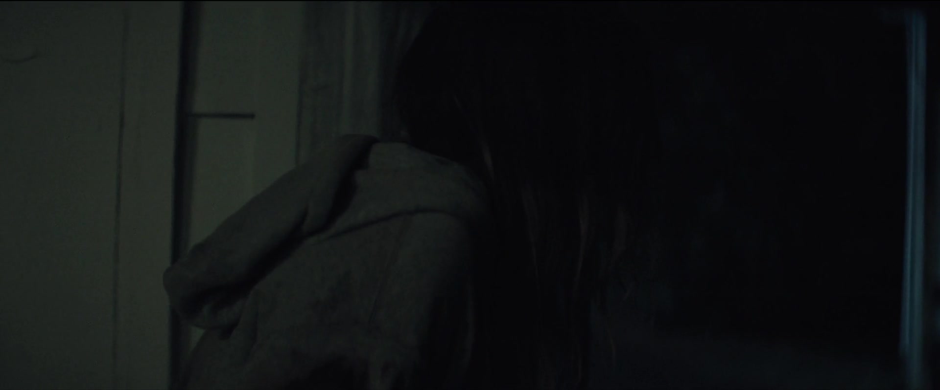 Girl_2020_1080p_BTD_007909.jpg