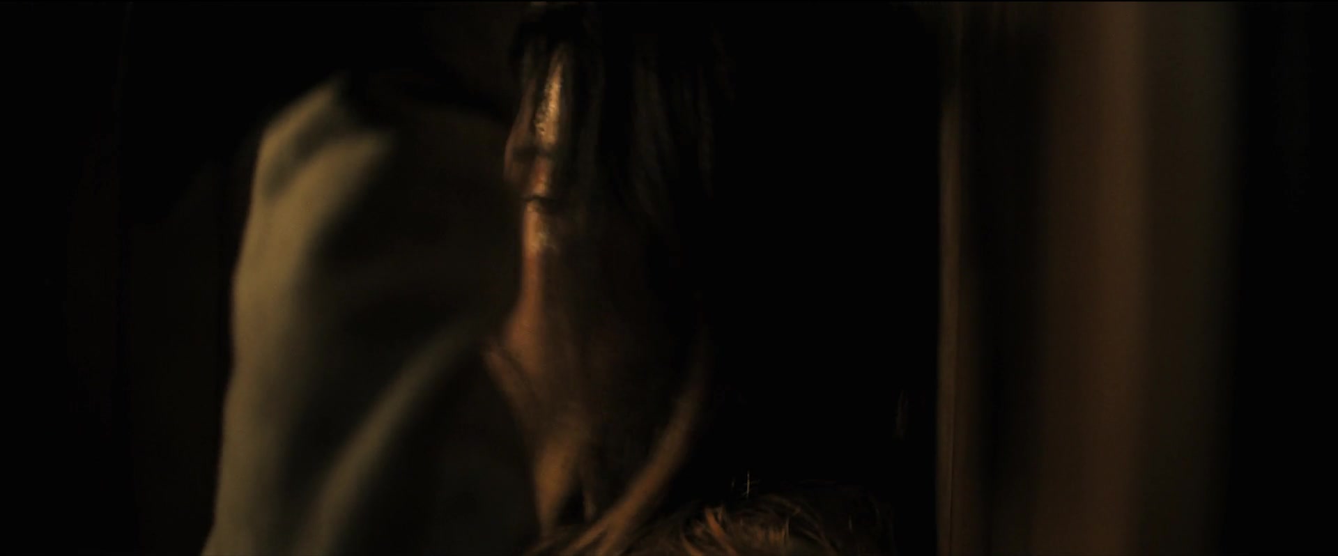 Girl_2020_1080p_BTD_009294.jpg