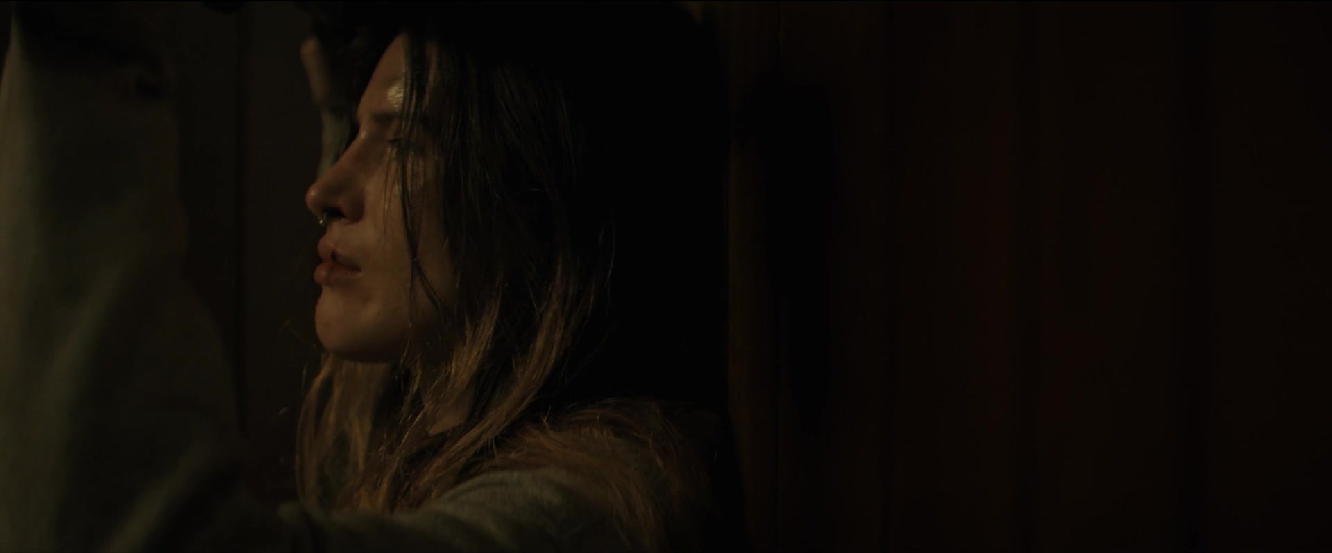 Girl_2020_1080p_BTD_009347.jpg Girl_2020_1080p_BTD_009347.jpg