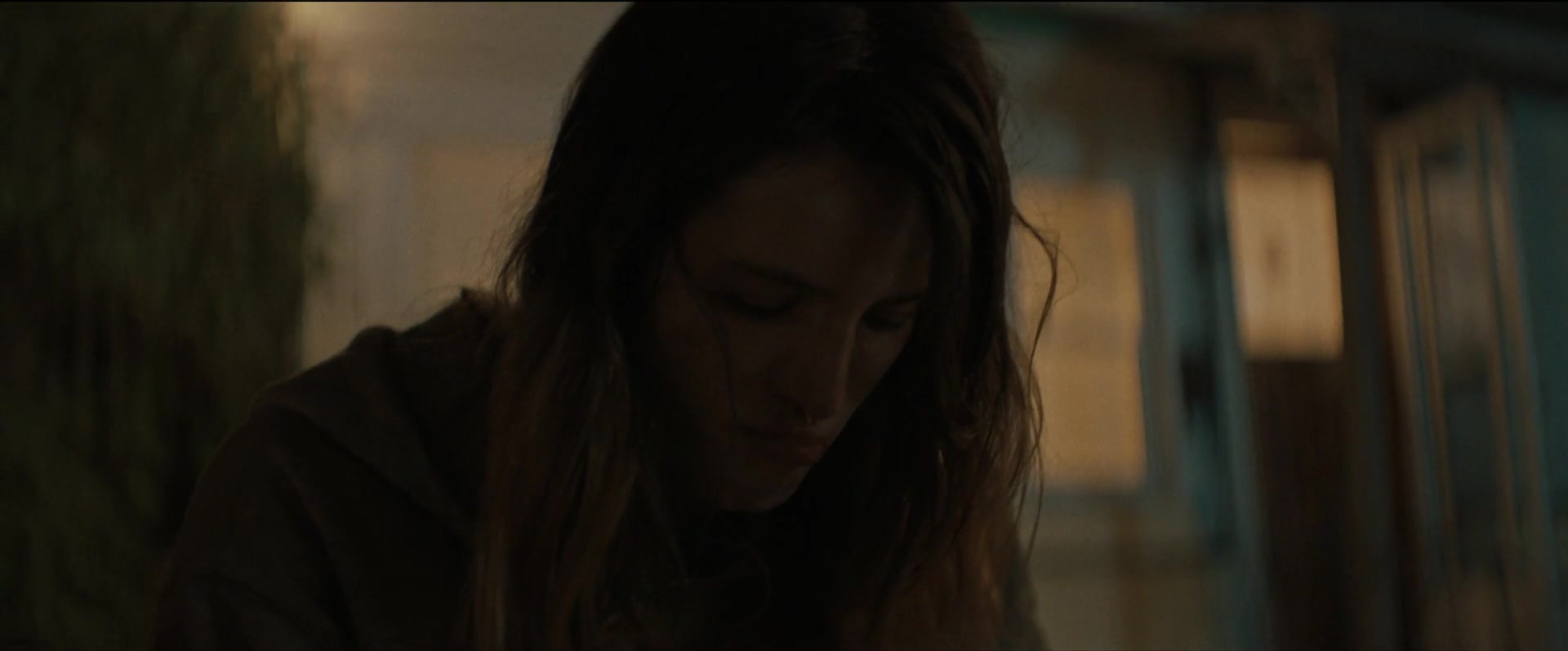 Girl_2020_1080p_BTD_010132.jpg