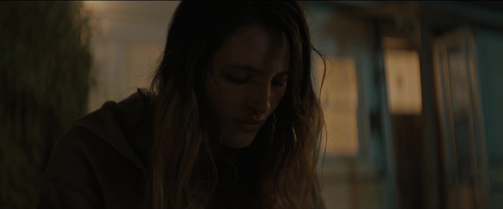 Girl_2020_1080p_BTD_010138.jpg