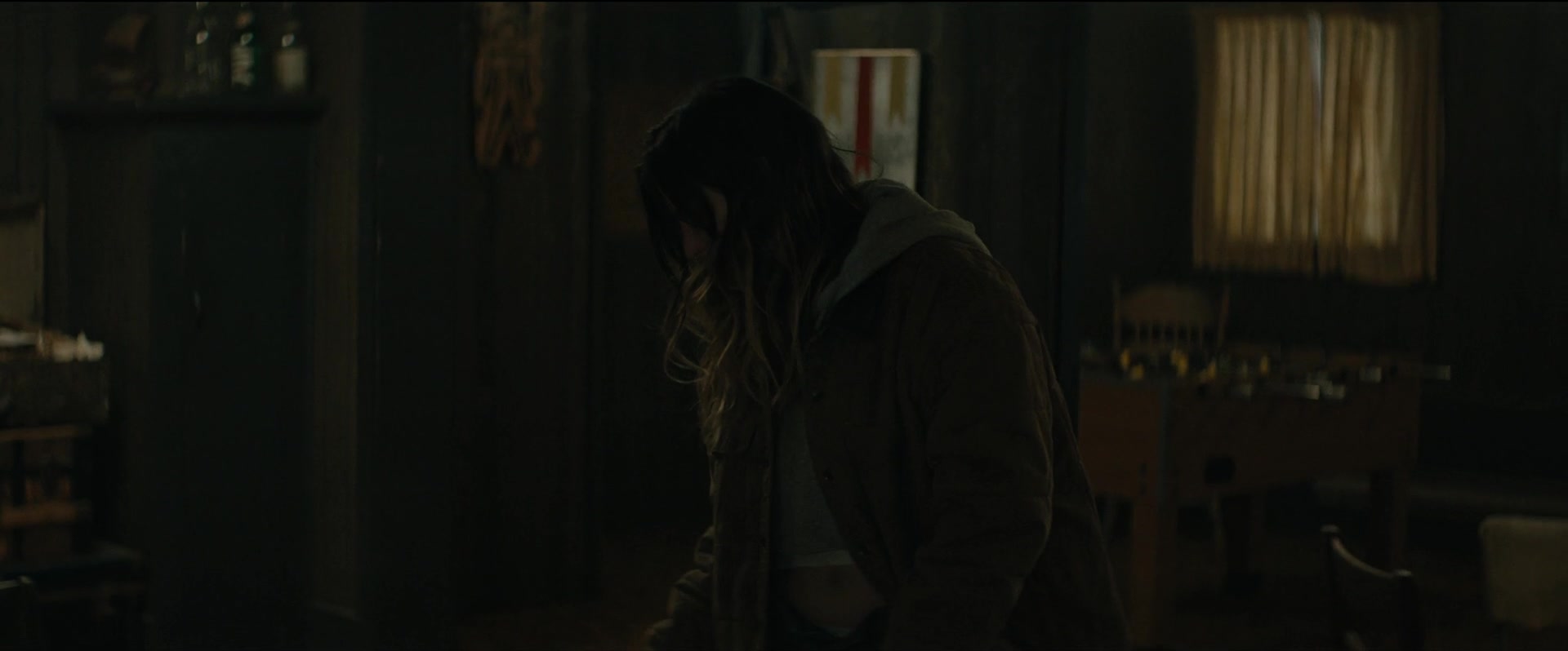 Girl_2020_1080p_BTD_011511.jpg