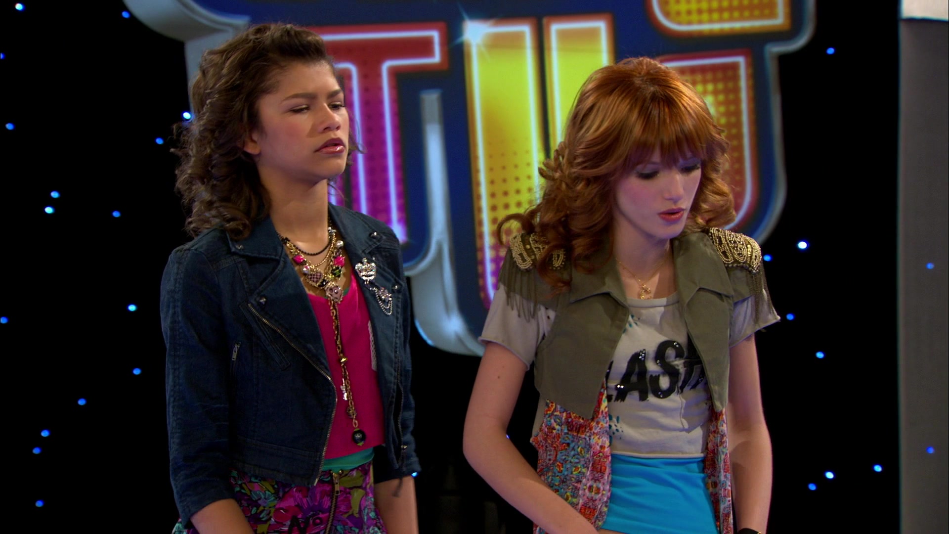 Good_Luck_Charlie_S02E13_1080p_BTD_001668.jpg Good_Luck_Charlie_S02E13_1080p_BTD_001668.jpg