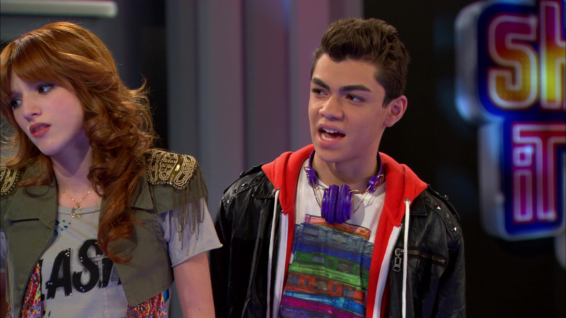 Good_Luck_Charlie_S02E13_1080p_BTD_001909.jpg