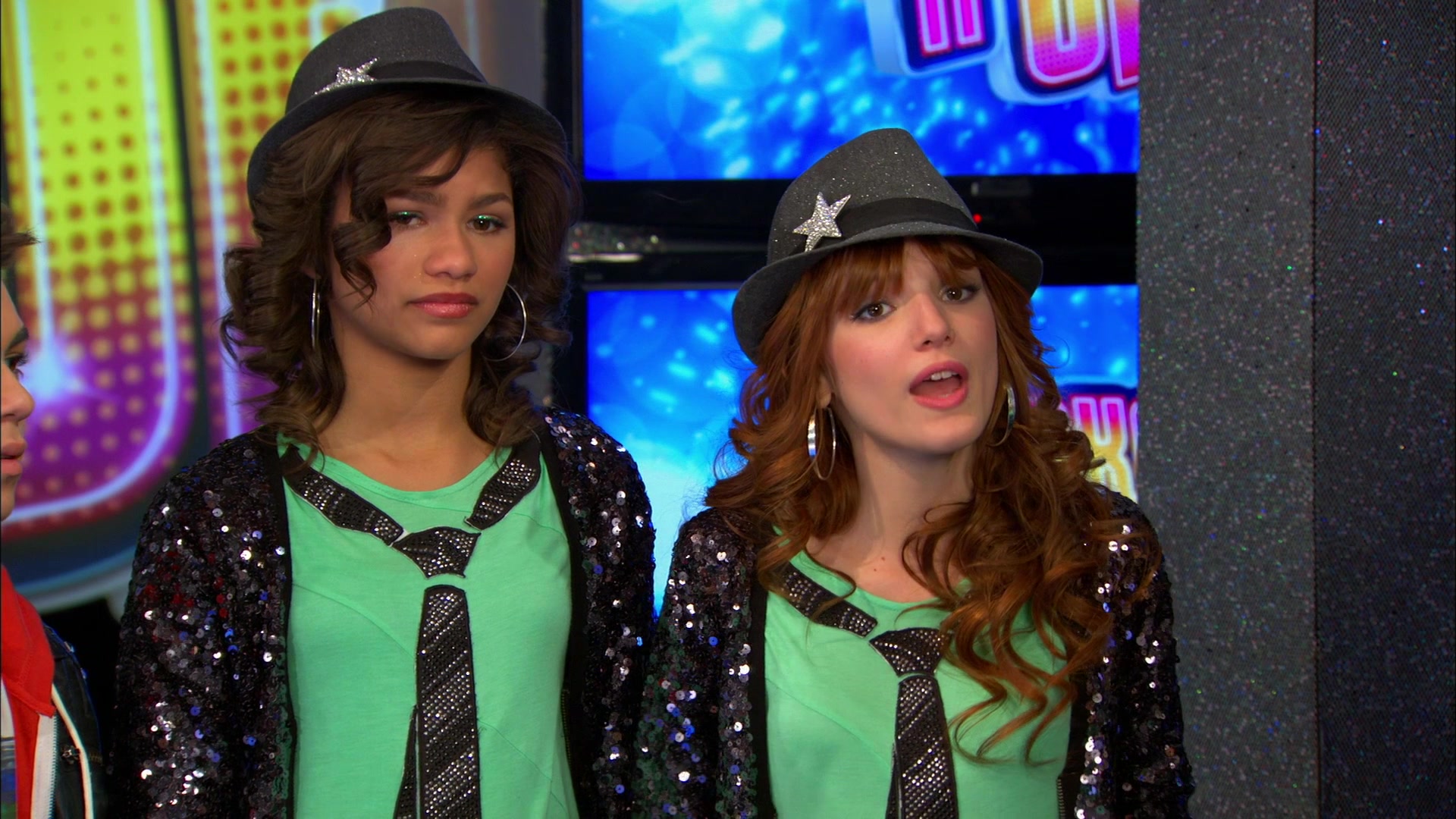 Good_Luck_Charlie_S02E13_1080p_BTD_002398.jpg